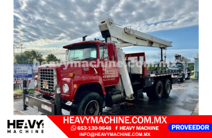 Titán 1984 FORD 900