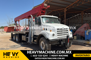 Grúa Titán 2002 Sterling MANITOWOC