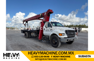 Titán 2003 FORD F-750 XL